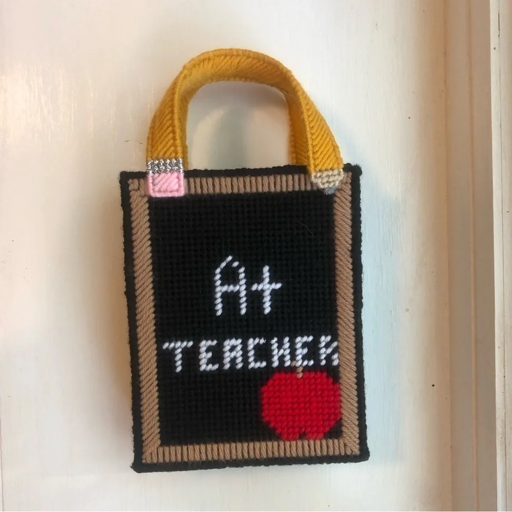 Teacher gift bag for back to school
